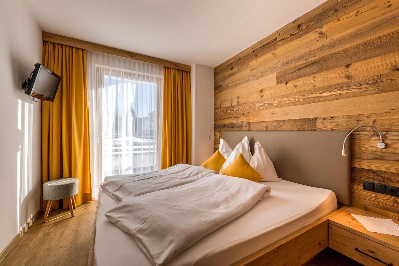 Appartments Lercher Irma San Candido Exterior photo