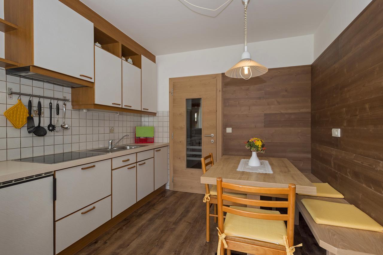 Appartments Lercher Irma San Candido Exterior photo