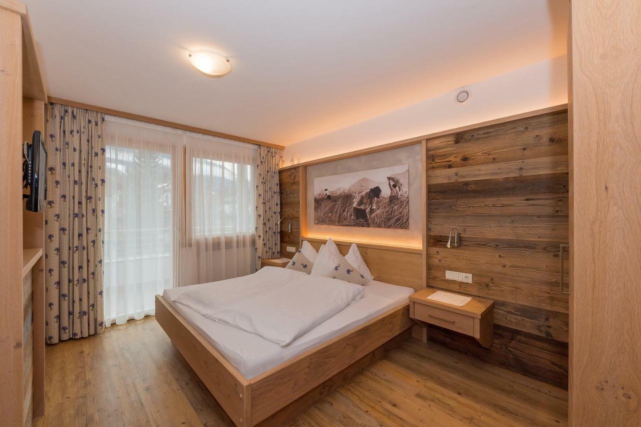 Appartments Lercher Irma San Candido Exterior photo